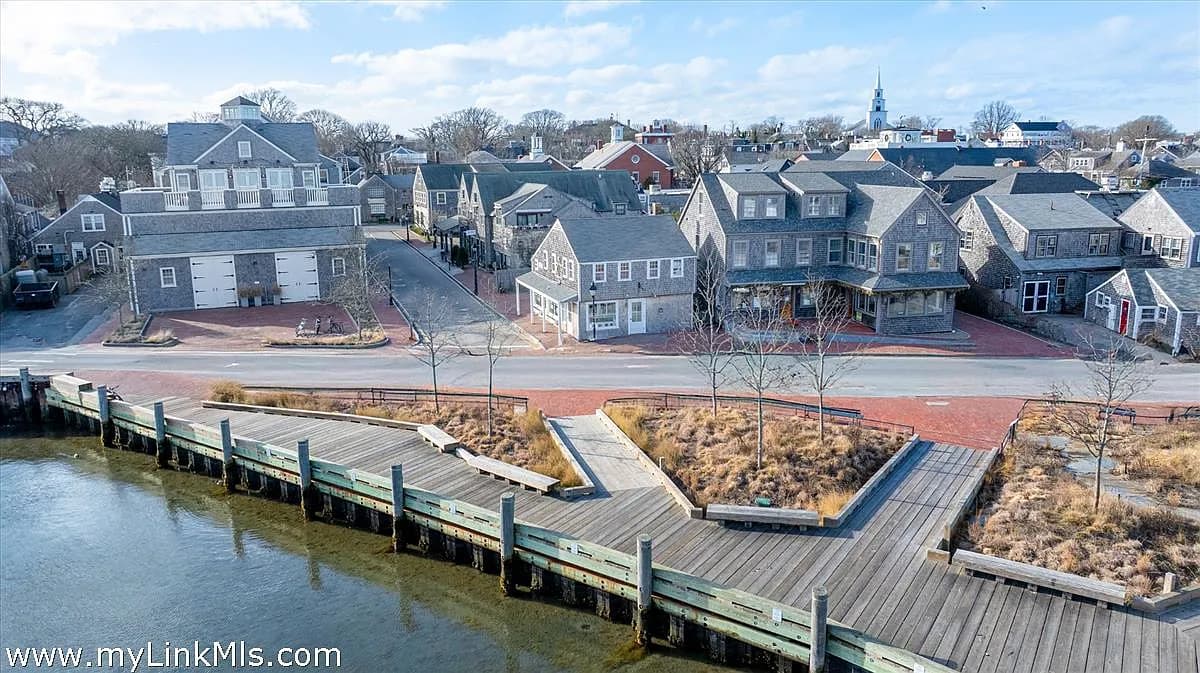 26 Easy St Unit 1 - Photo 5