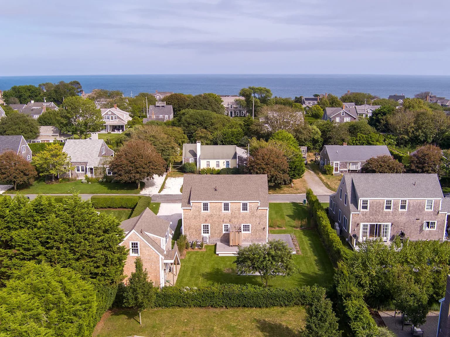 8 Sconset Avenue - Photo 2