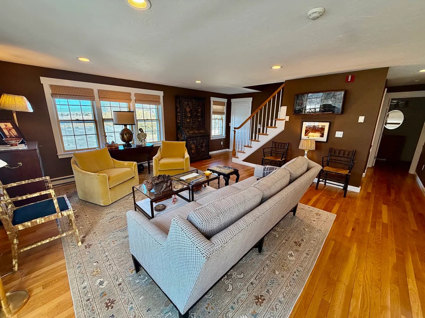 163 Orange St - Photo 3