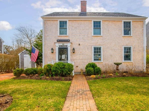 15 Goldfinch Dr, Nantucket