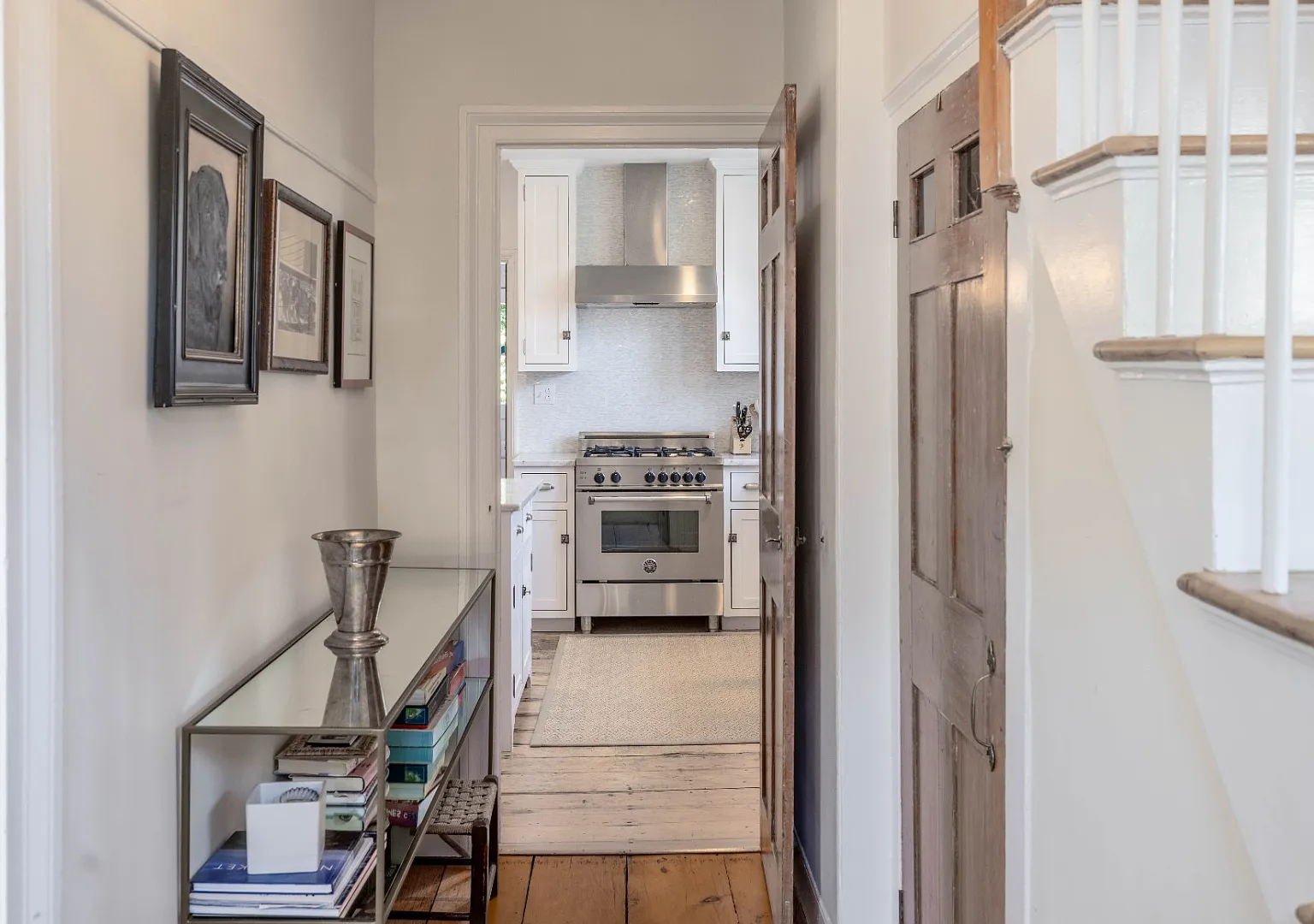 34 Pine St - Photo 2