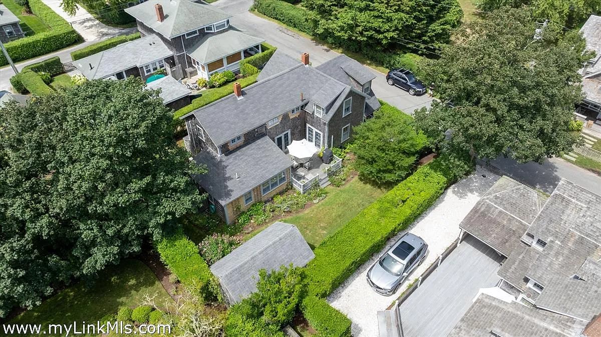 12 Cottage Ave - Photo 2