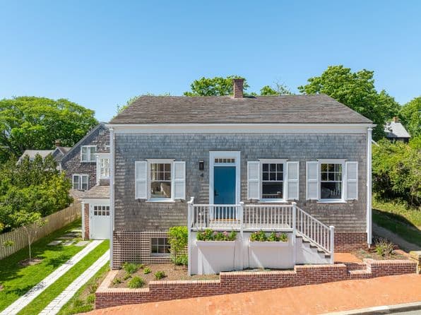 4 Sunset Hill Ln, Nantucket