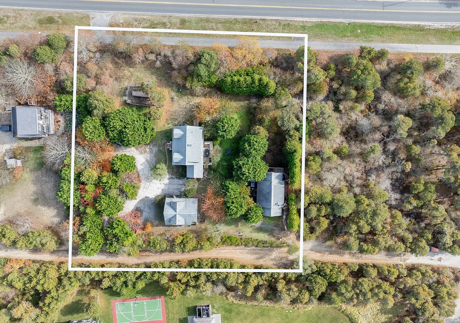 121 Surfside Rd, Nantucket