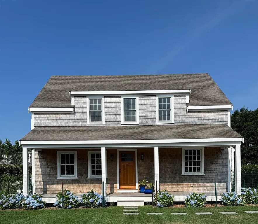 8 Sconset Ave - Photo 1