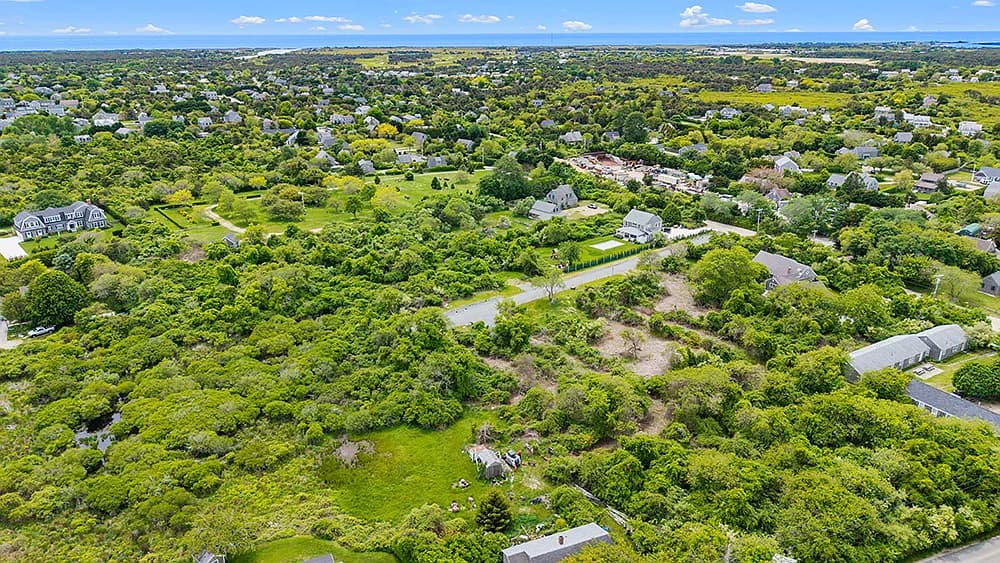 6 Bittersweet Ln - Photo 1