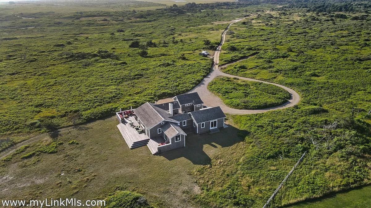 10 Waquoit Rd - Photo 1