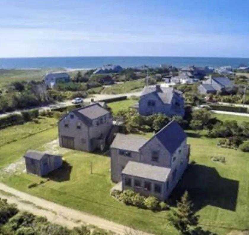 321 Madaket Rd - Photo 4