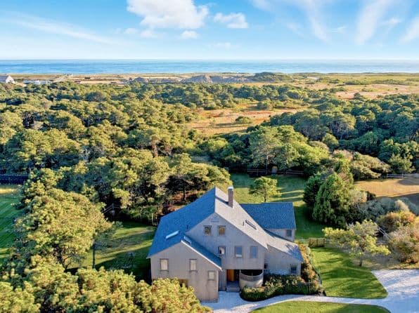 17 Pond View Dr, Nantucket