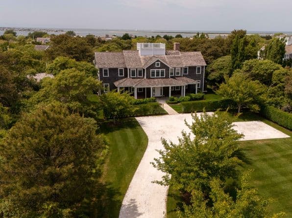 34 Brewster Rd, Nantucket