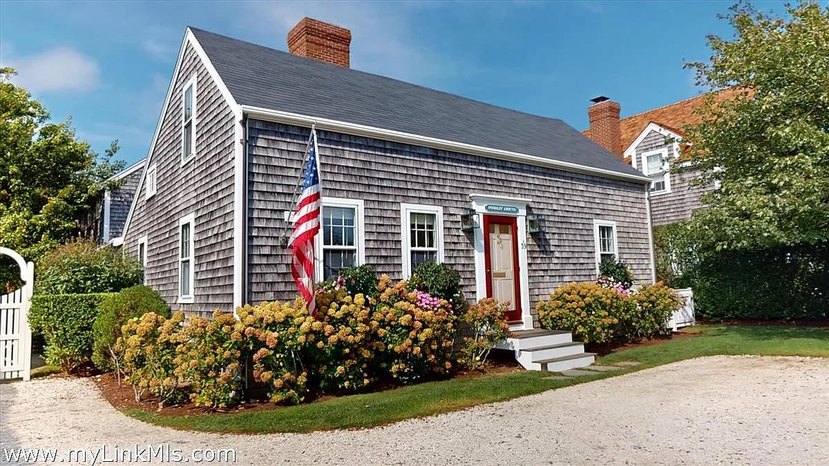 39A Milk St, Nantucket
