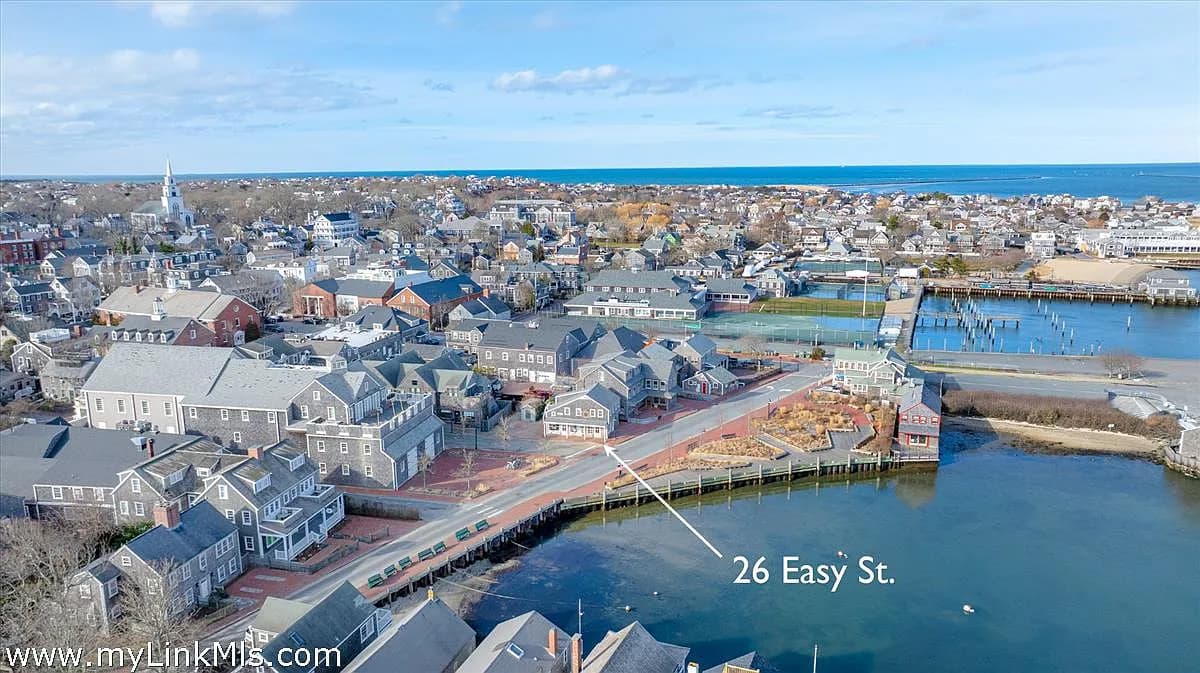 26 Easy St Unit 1 - Photo 4
