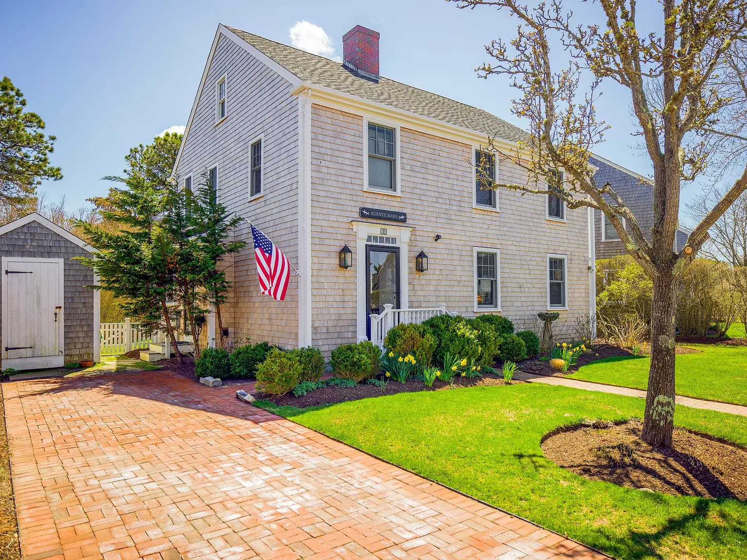 15 Goldfinch Dr, Nantucket
