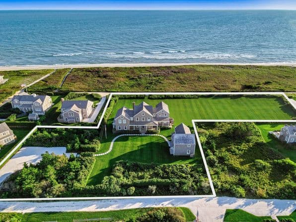 2 Marion Ave, Nantucket