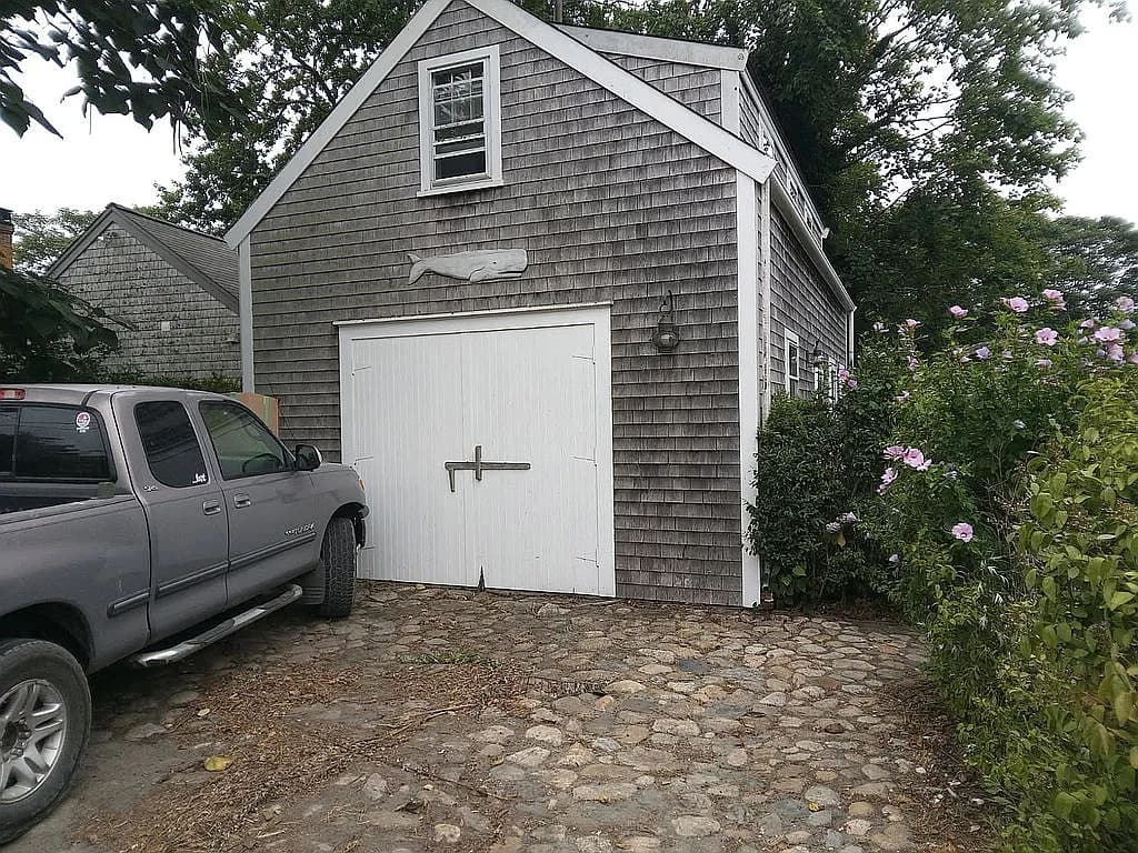 21 Mill St - Photo 3