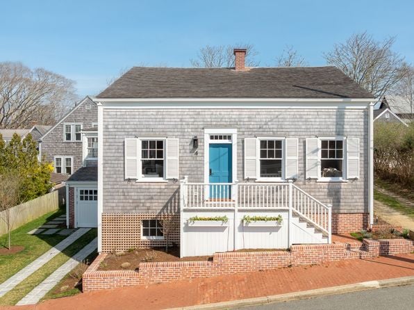 4 Sunset Hill Ln