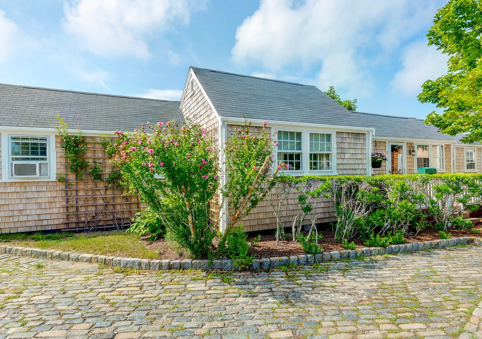 11 Stone Barn Way