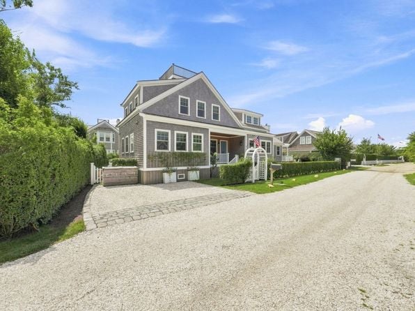 58 Walsh St