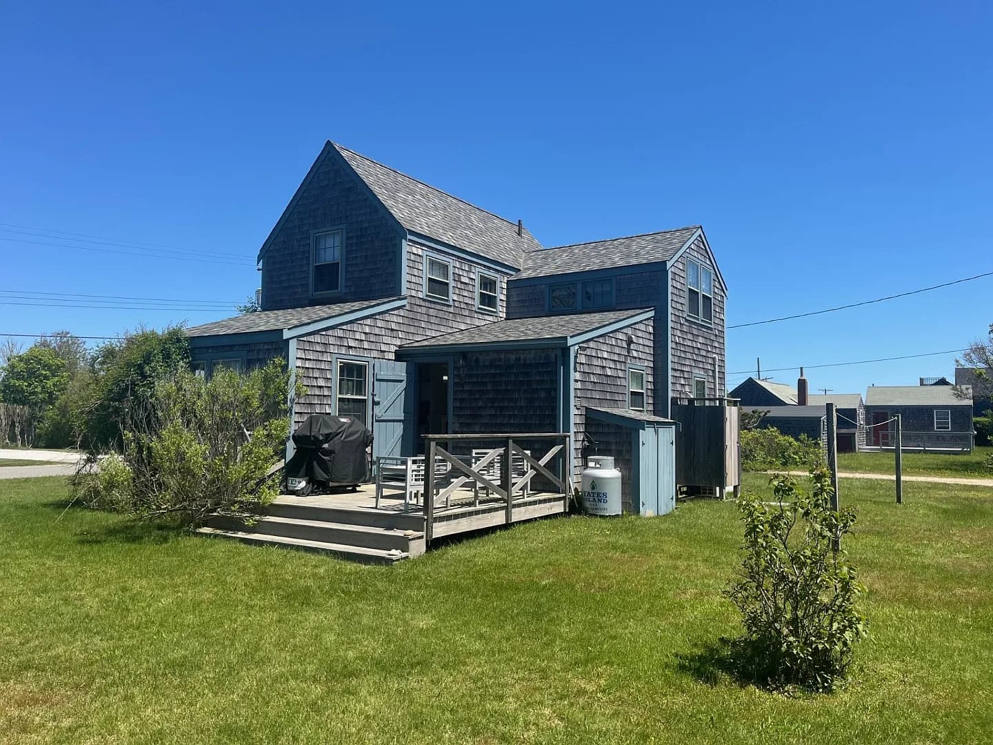 321 Madaket Rd - Photo 2