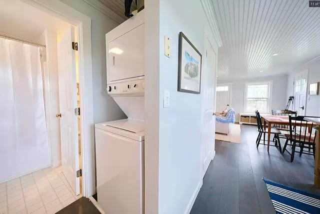 1 Arlington St - Photo 5