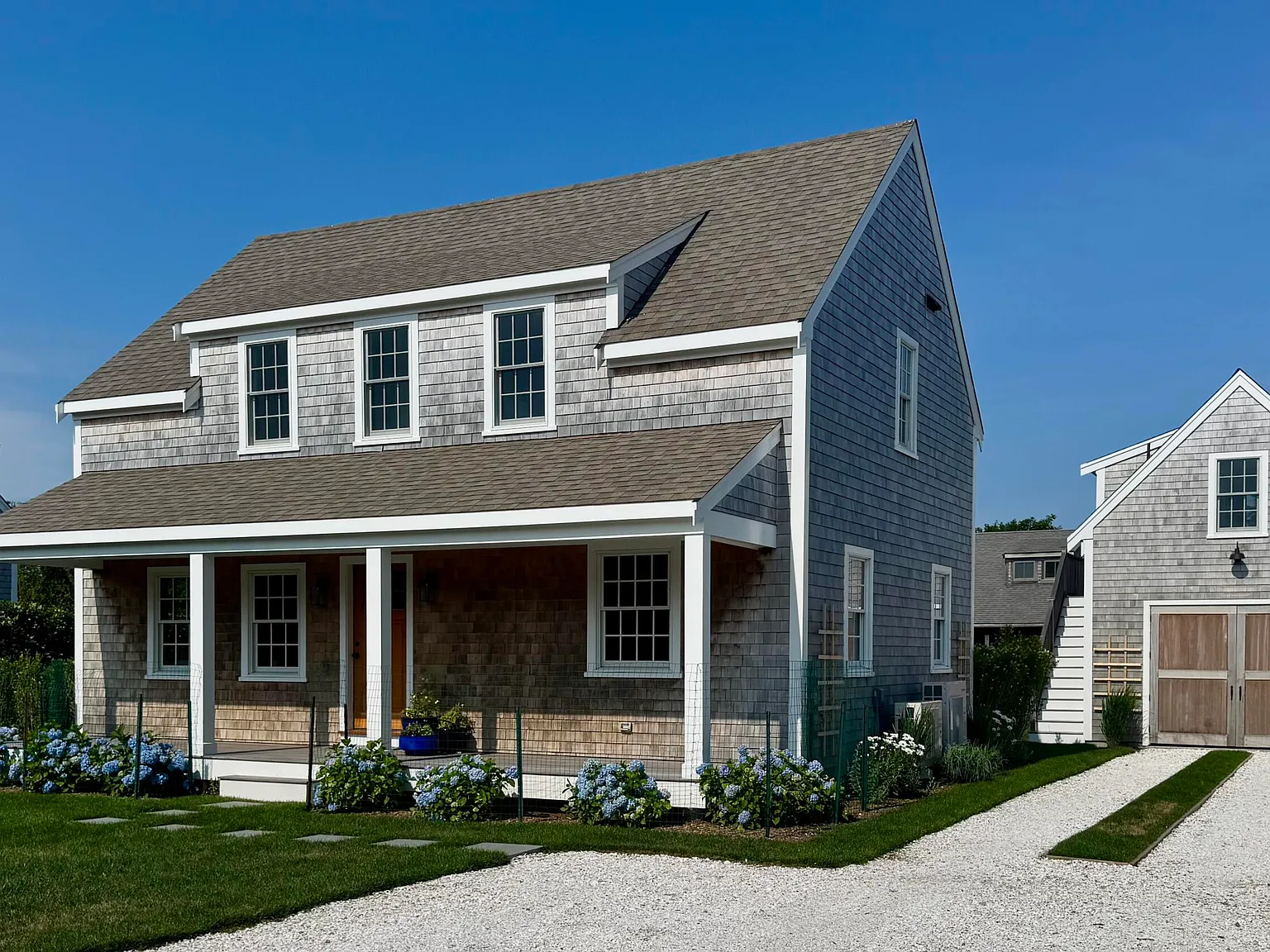 8 Sconset Avenue