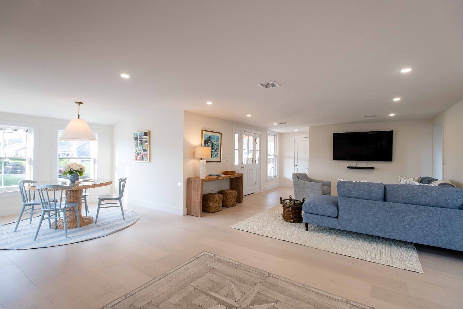 16 Walsh St - Photo 2
