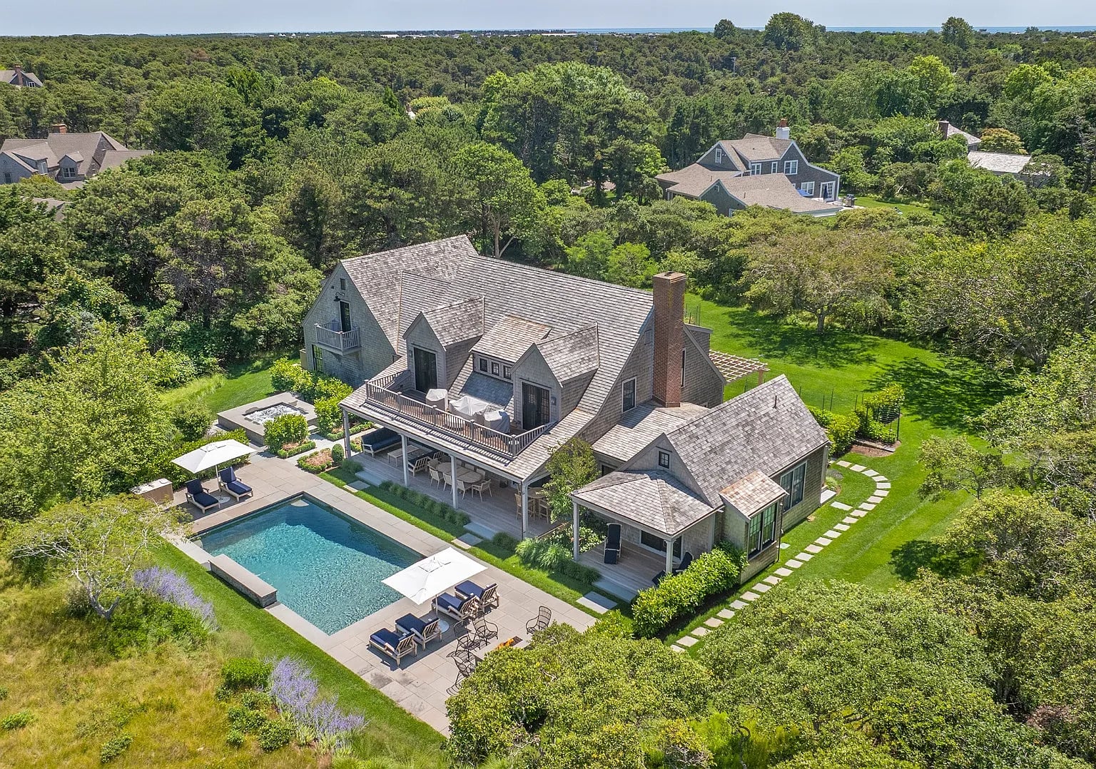 10 Sheep Commons Ln