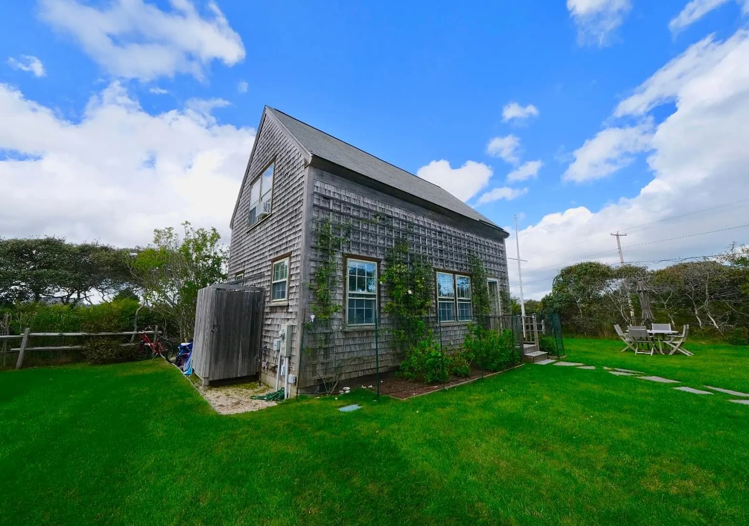 1 Arlington St - Photo 1