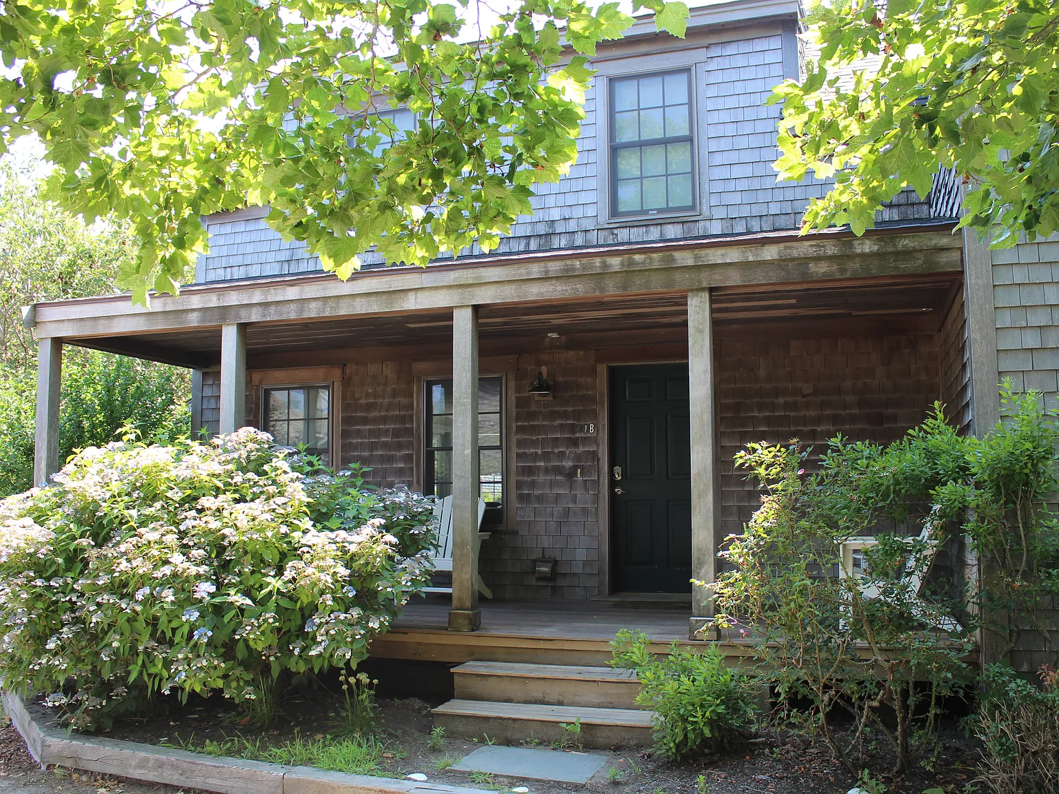20B Miacomet Ave #B
