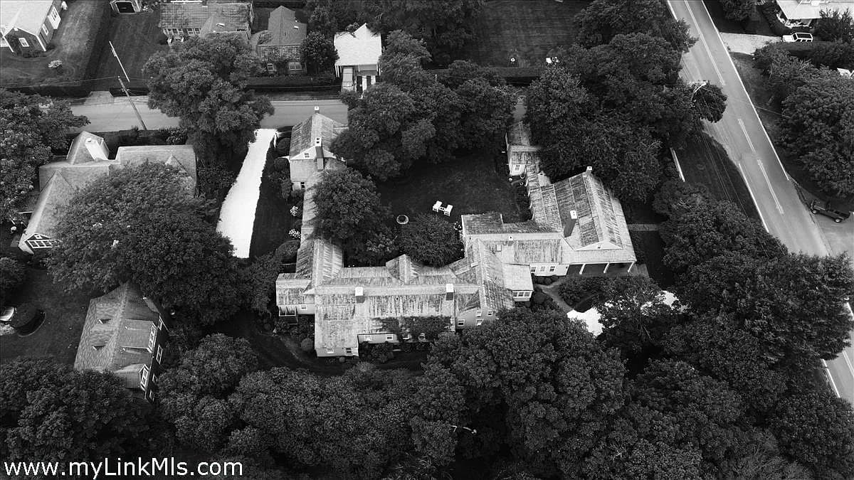 20 Main St - Photo 5