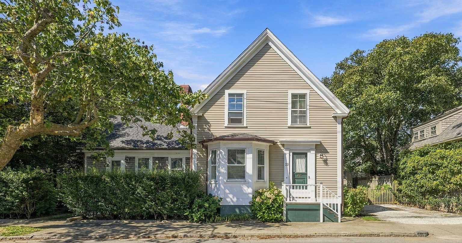 29 Milk St