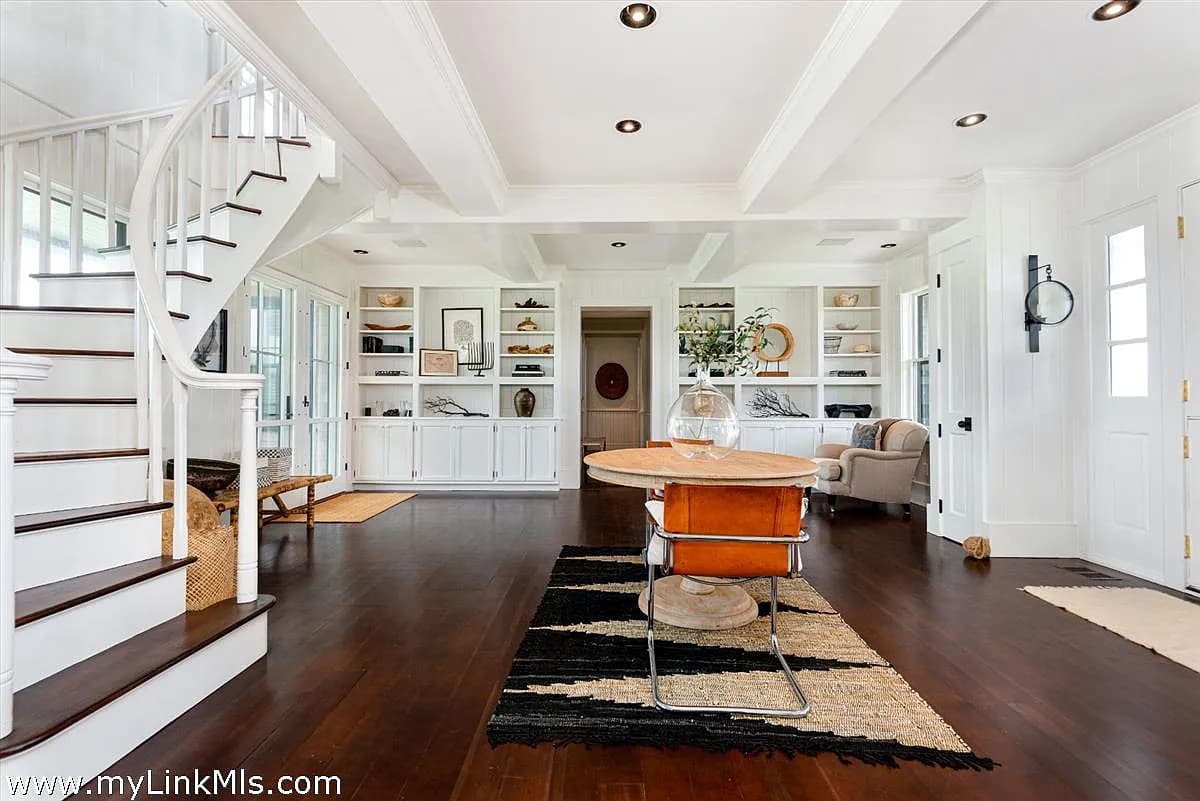 105 Low Beach Rd - Photo 3