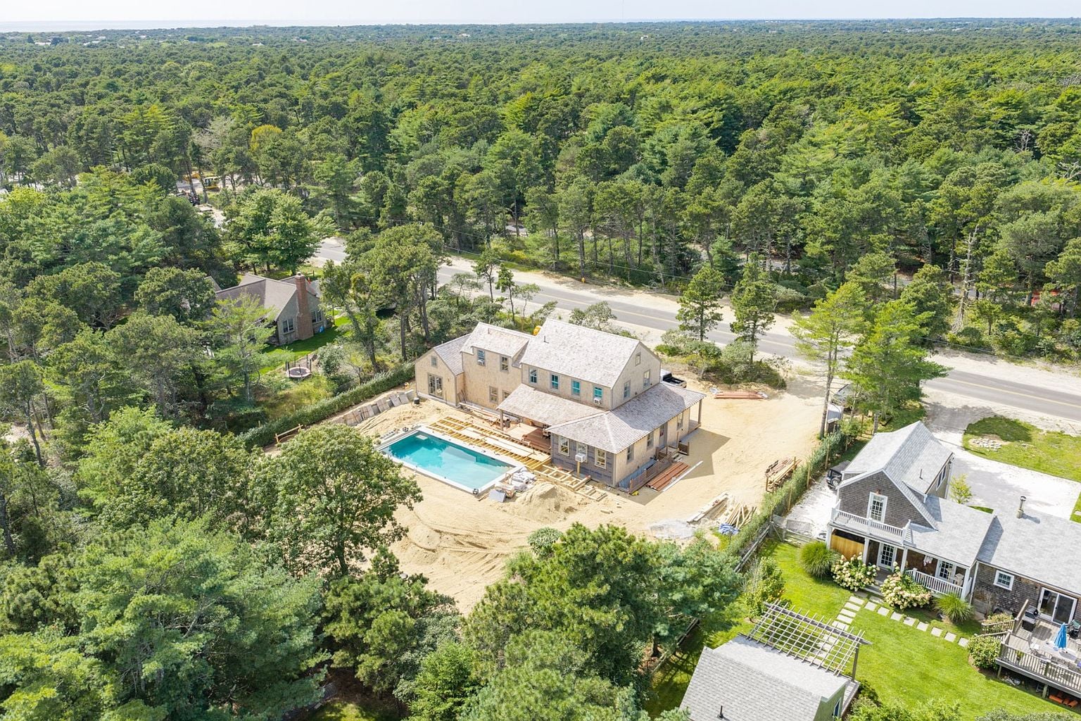 38A Lovers Ln