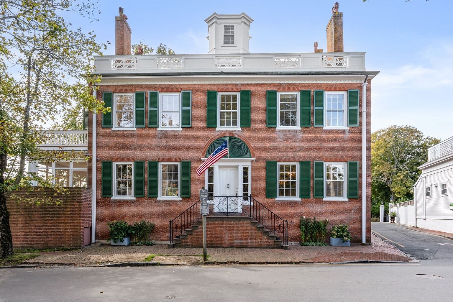 19 Pleasant St - Photo 1