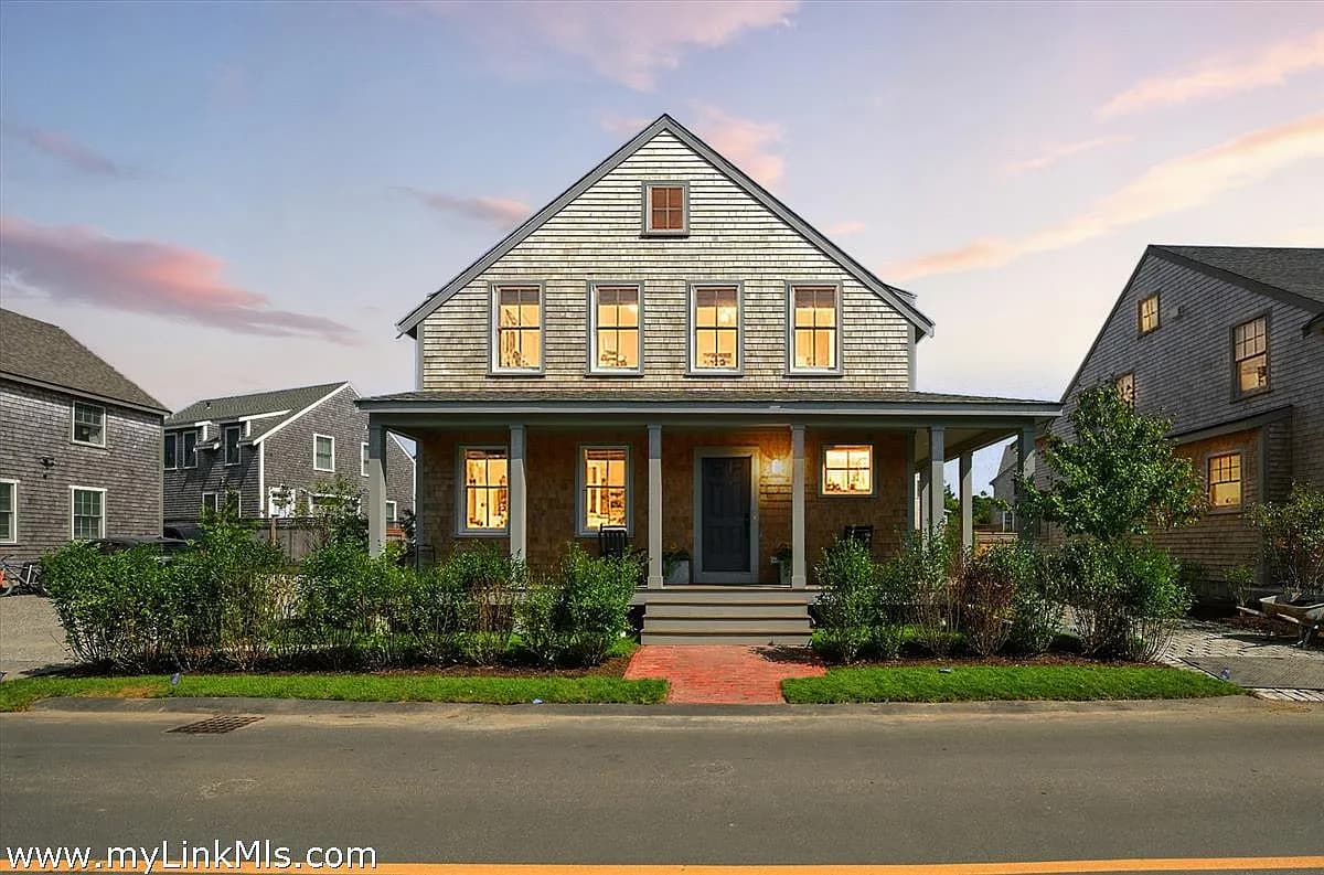 10 Beach Grass Rd - Photo 1