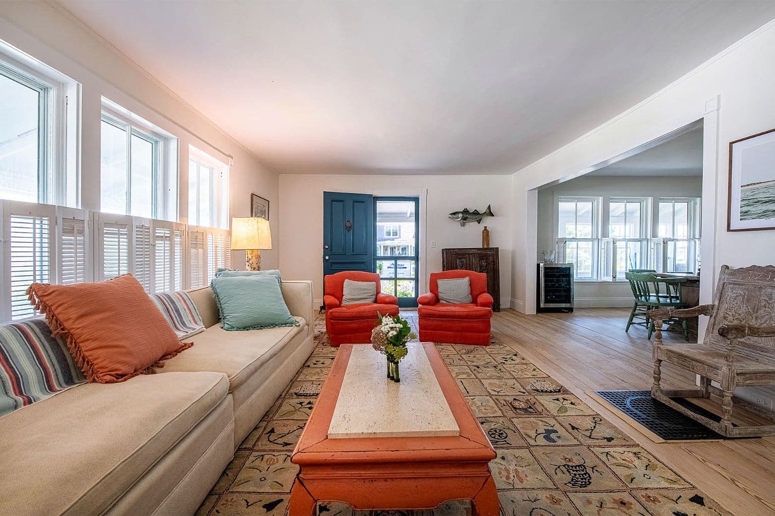 34 Hulbert Ave - Photo 2