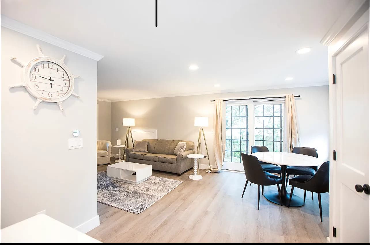 20B Miacomet Ave #B - Photo 4