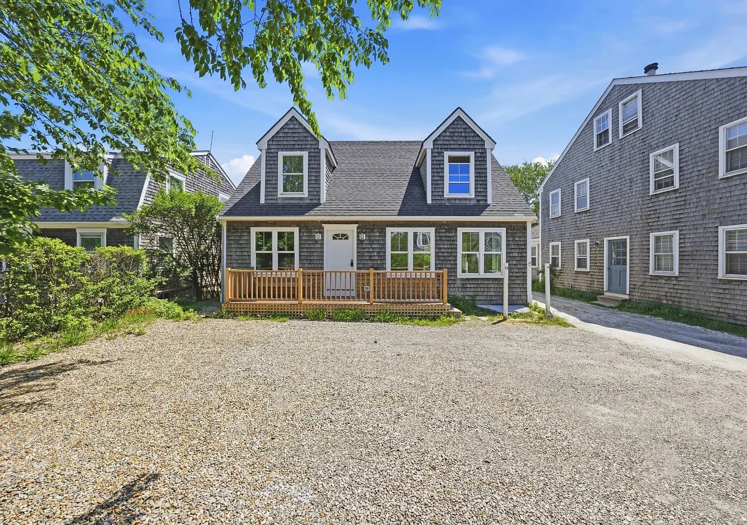 14 Essex Rd - Photo 1