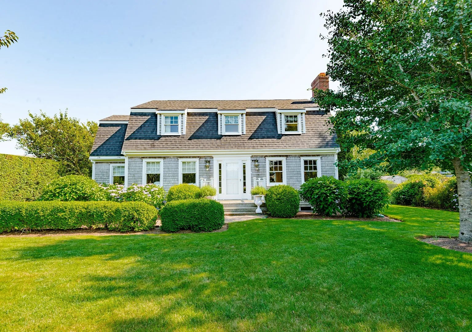 4 Golf View Dr