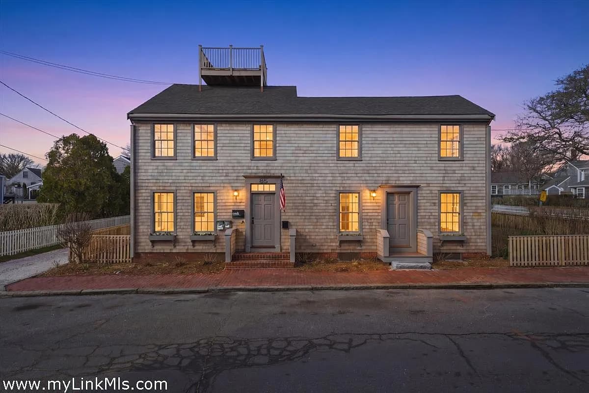 85 Orange St #Main House - Photo 1
