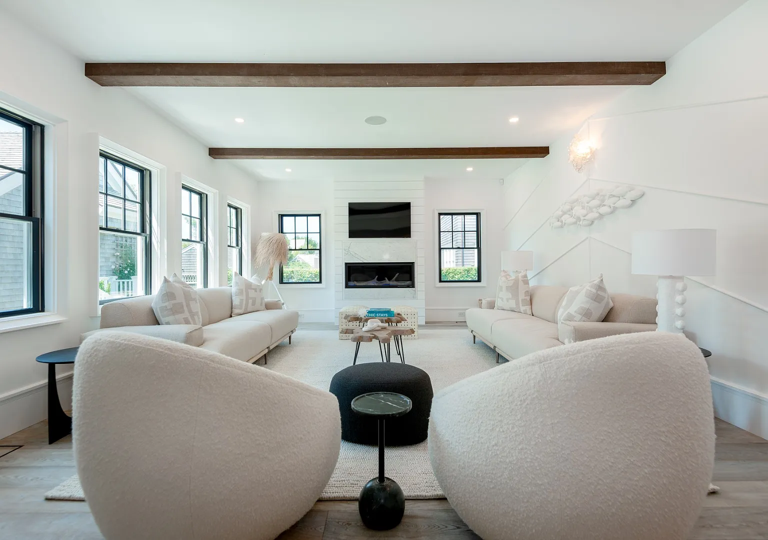 84 Cliff Rd - Photo 2