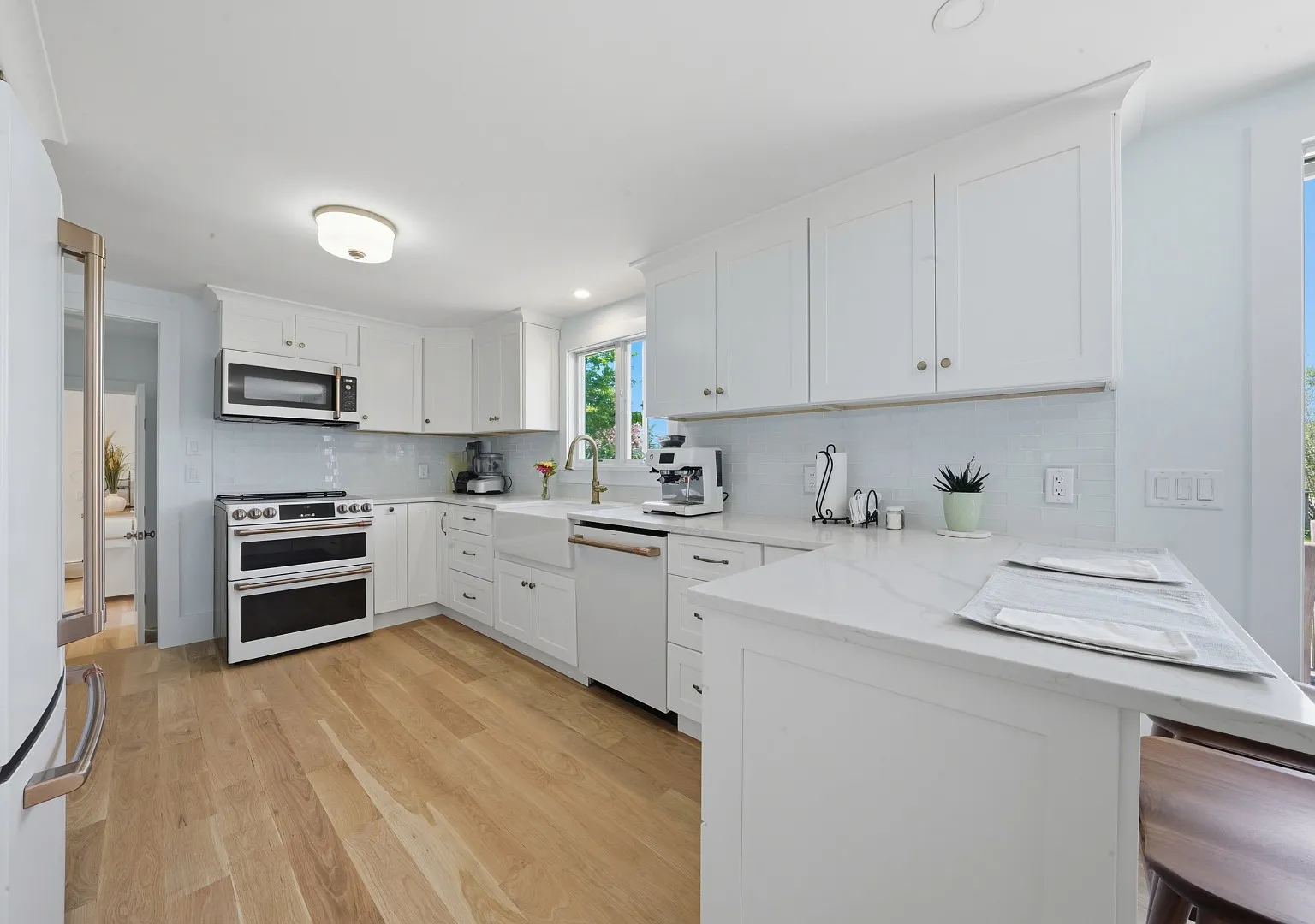 3 Newtown Rd - Photo 1