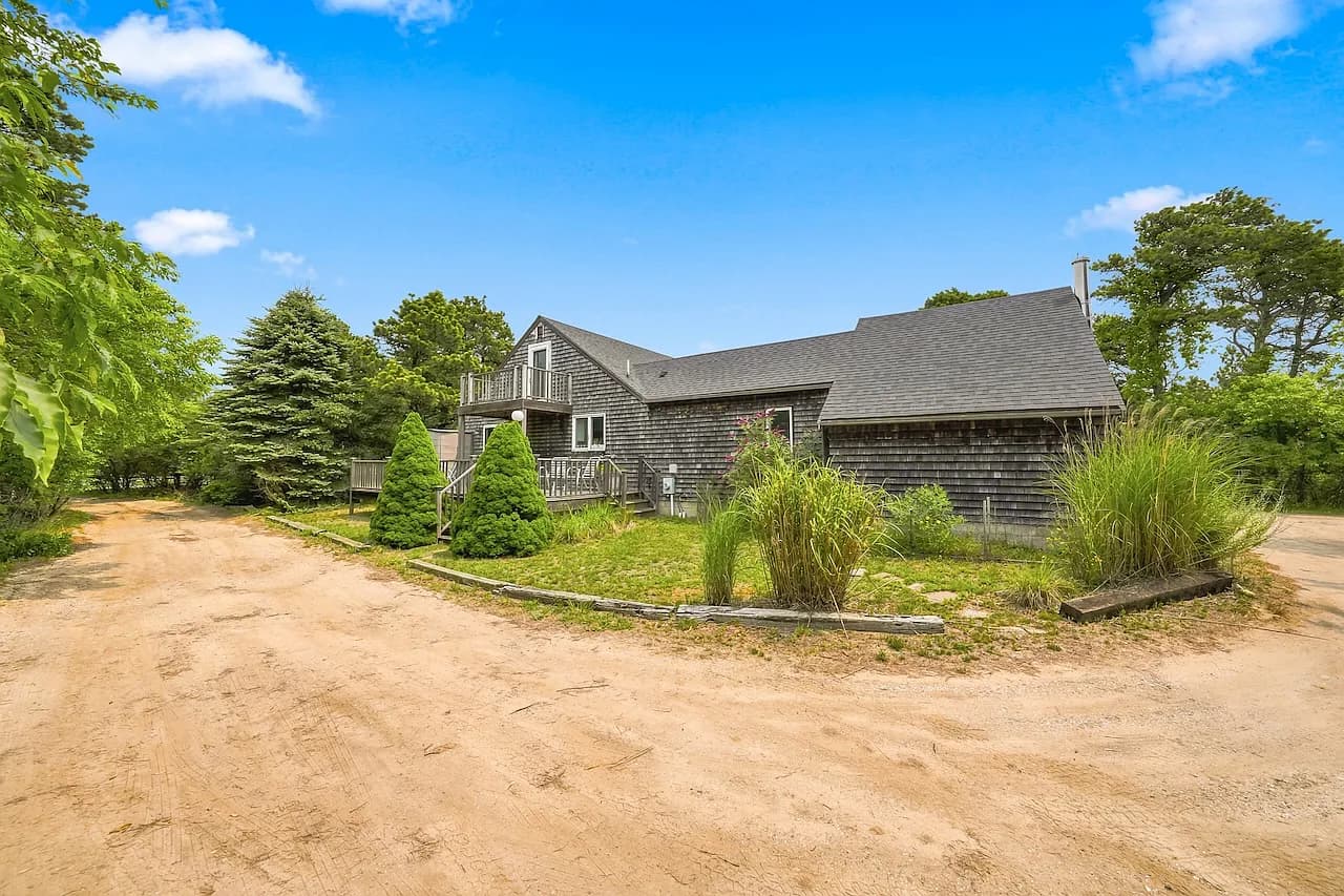 99 Surfside Rd - Photo 2