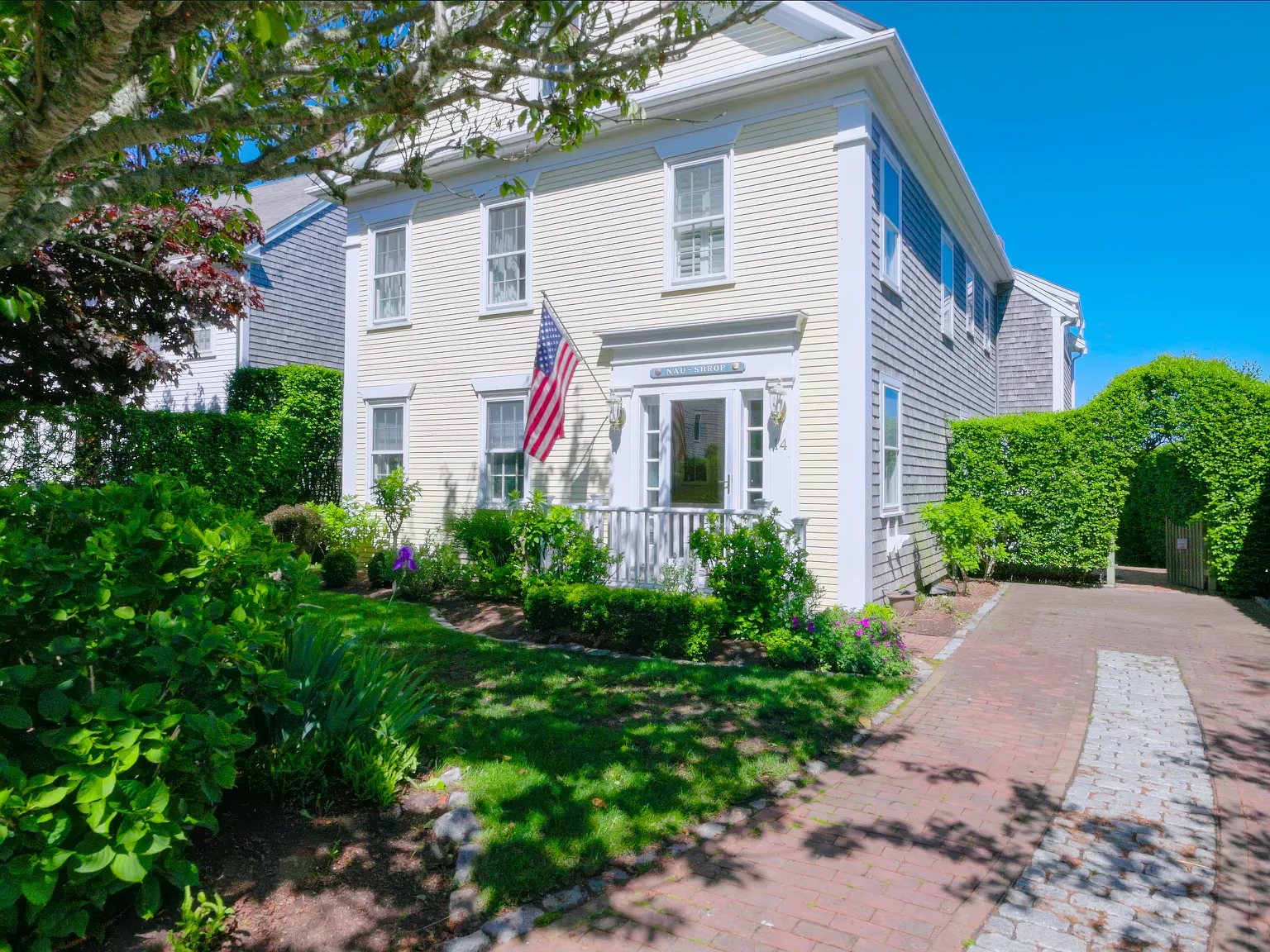 14 Goldfinch Dr