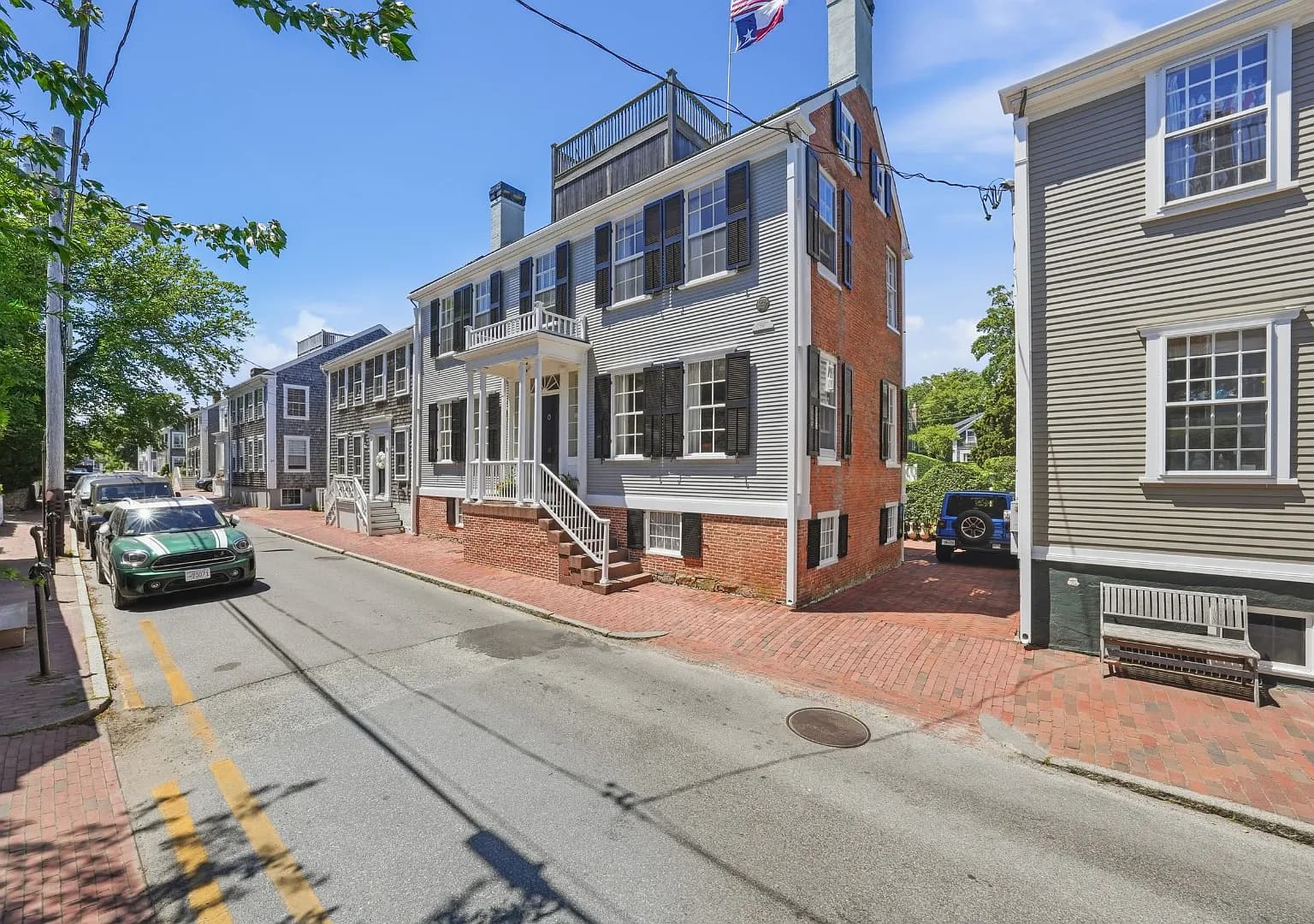 19 India St - Photo 1