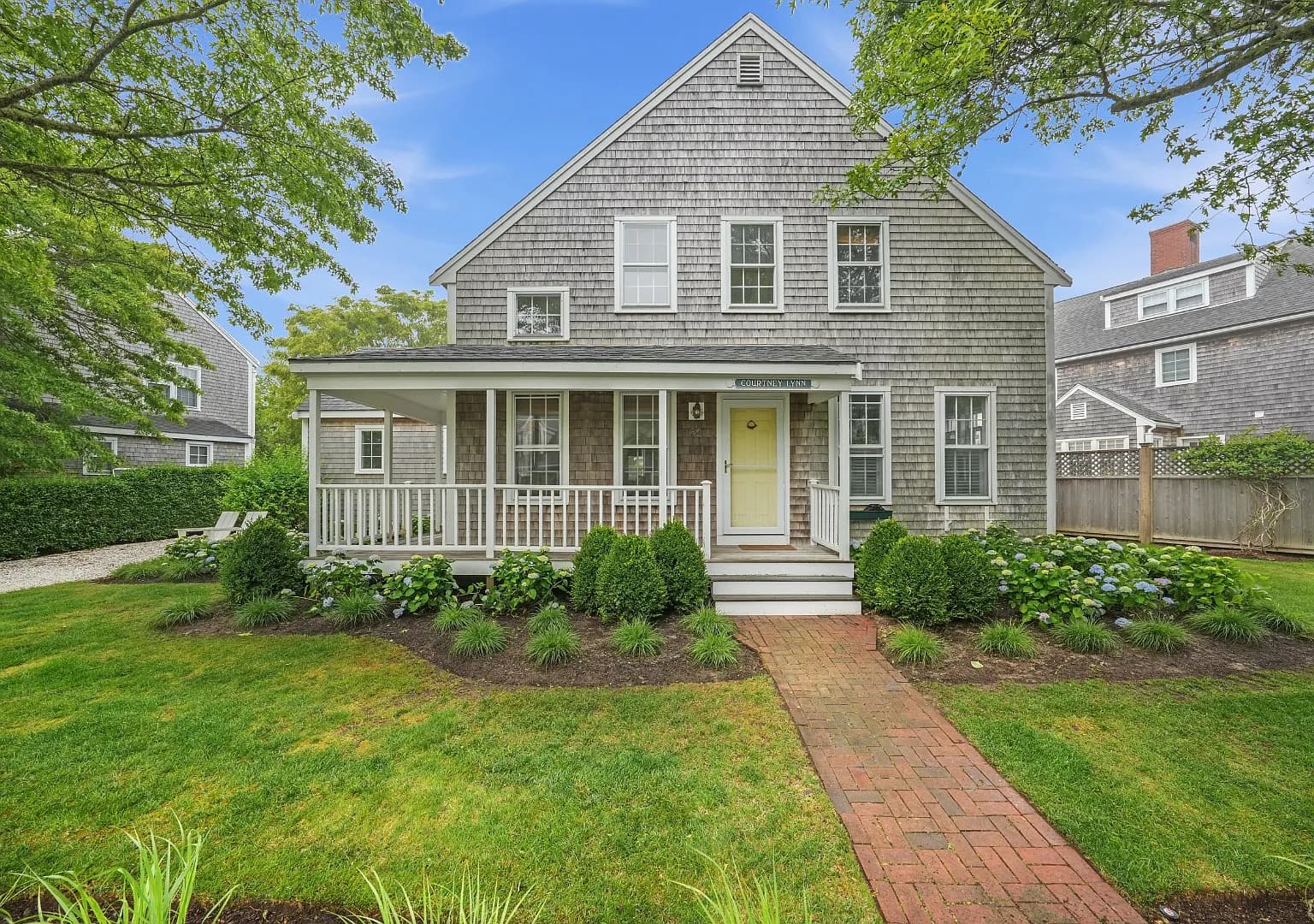 24 Washaman Ave - Photo 1