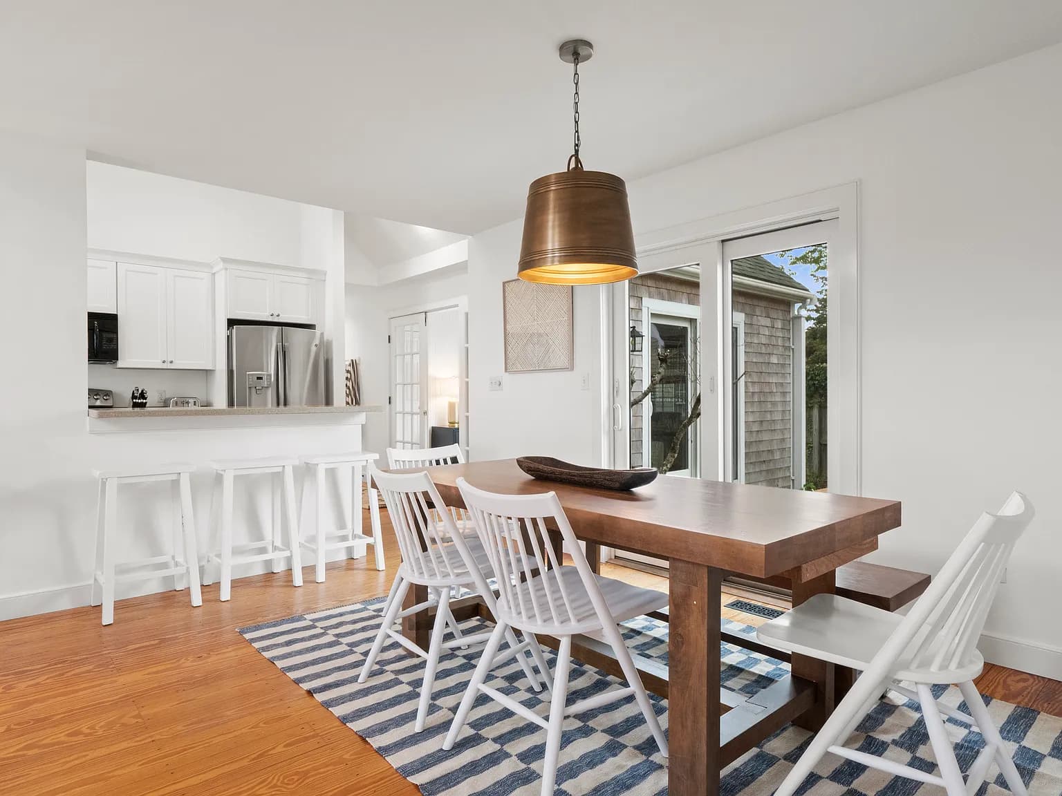 24 Washaman Ave - Photo 2